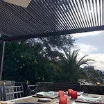 Casa Bella Vista 度假居 *